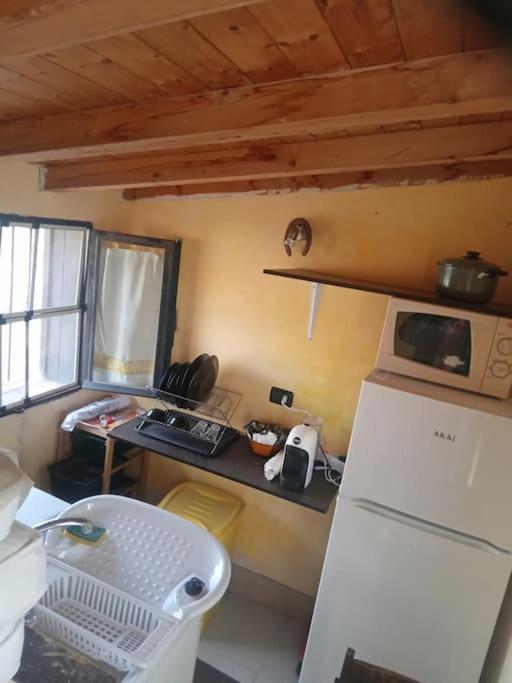 Alimat Guesthouse 卡塔尼亚 外观 照片